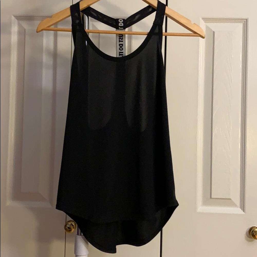Nike tank